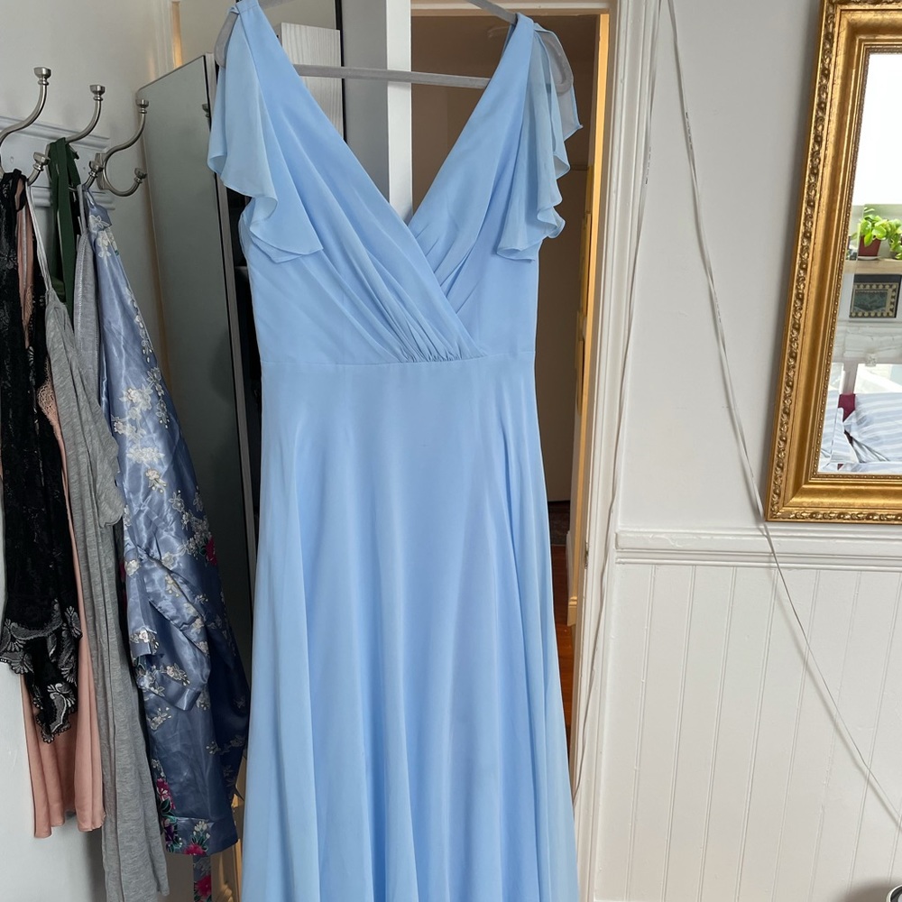 David’s Bridal Long Flutter Sleeve, size 10